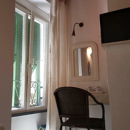 La Casa Azzurra بيت ضيافة مونتيروسّو ال ماري
